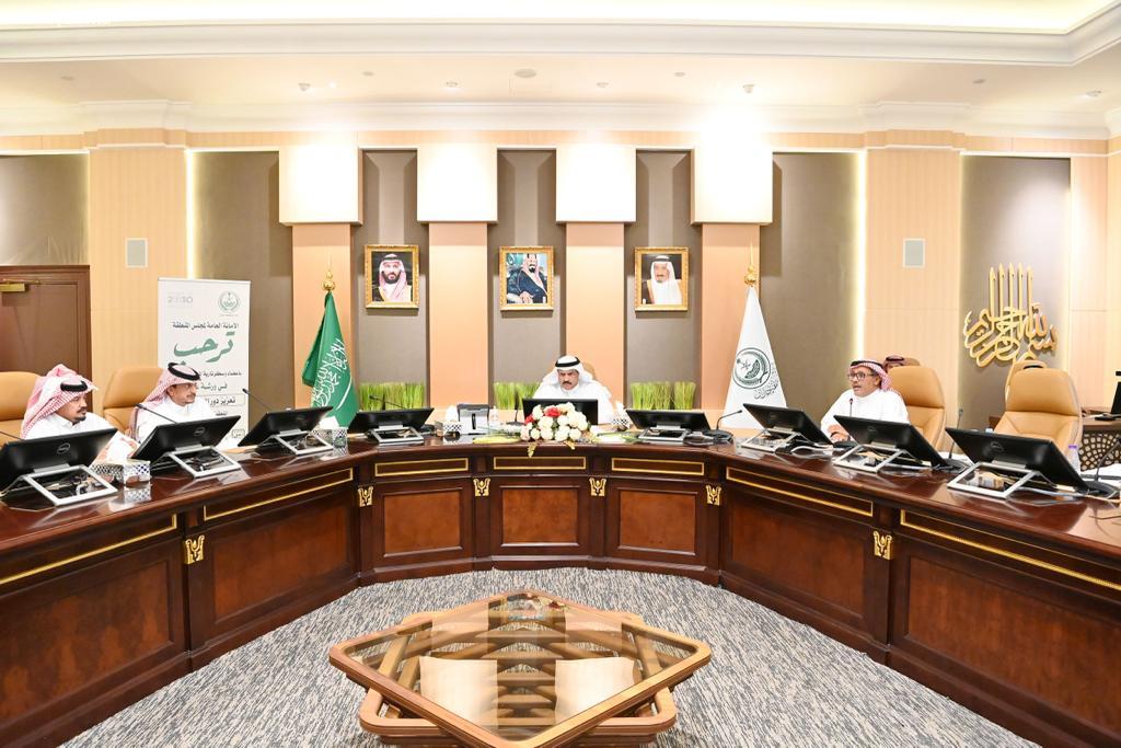 ختام ورشة عمل تعزيز دور المجالس المحلية بجازان