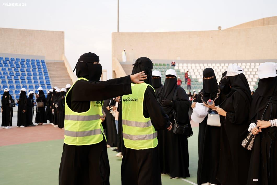 3076 متطوعاً يشاركون في مبادرة رسم شعار بلدي في منطقة جازان