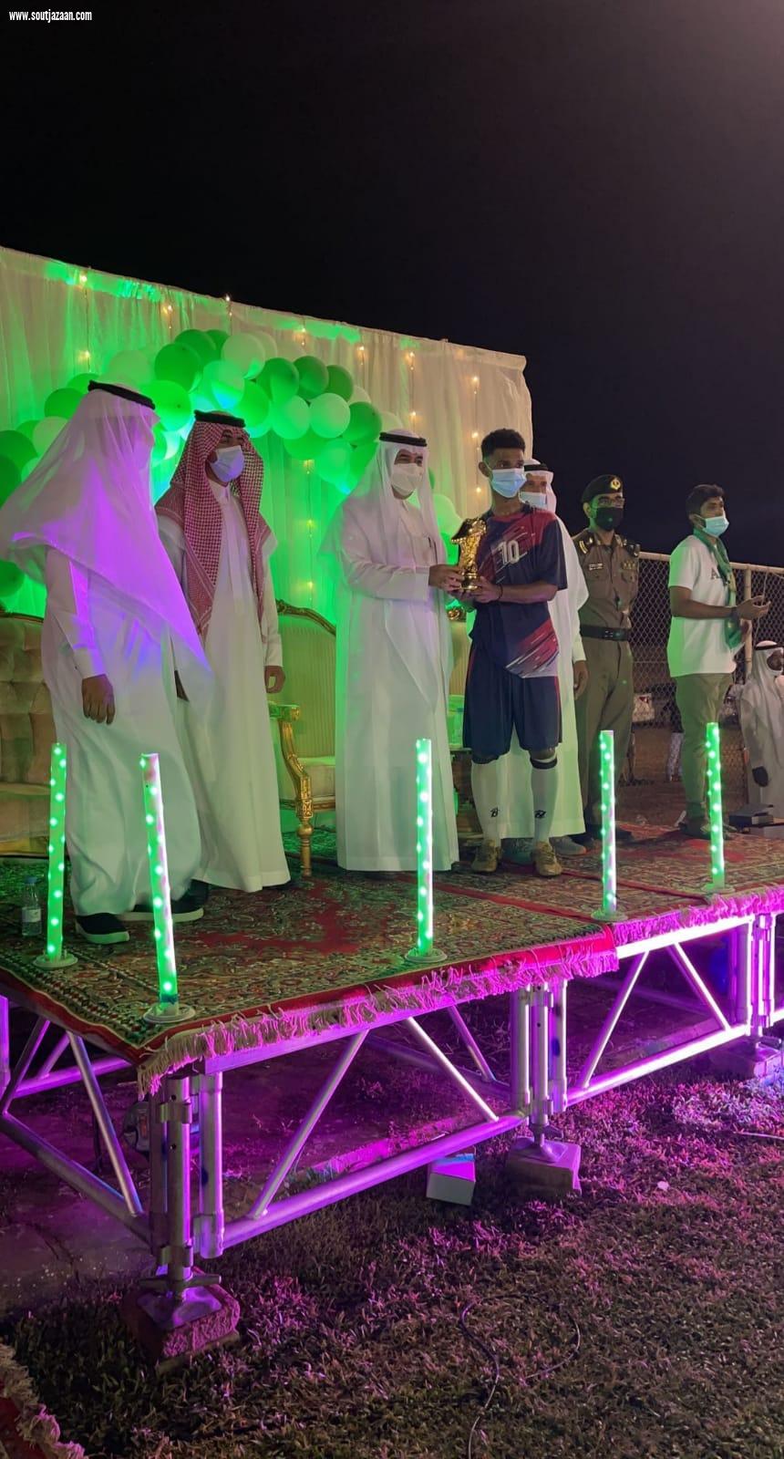 محافظ بيش يرعى نهائي بطولة المحافظة لذكرى اليوم الوطني ٩١ لكرة القدم