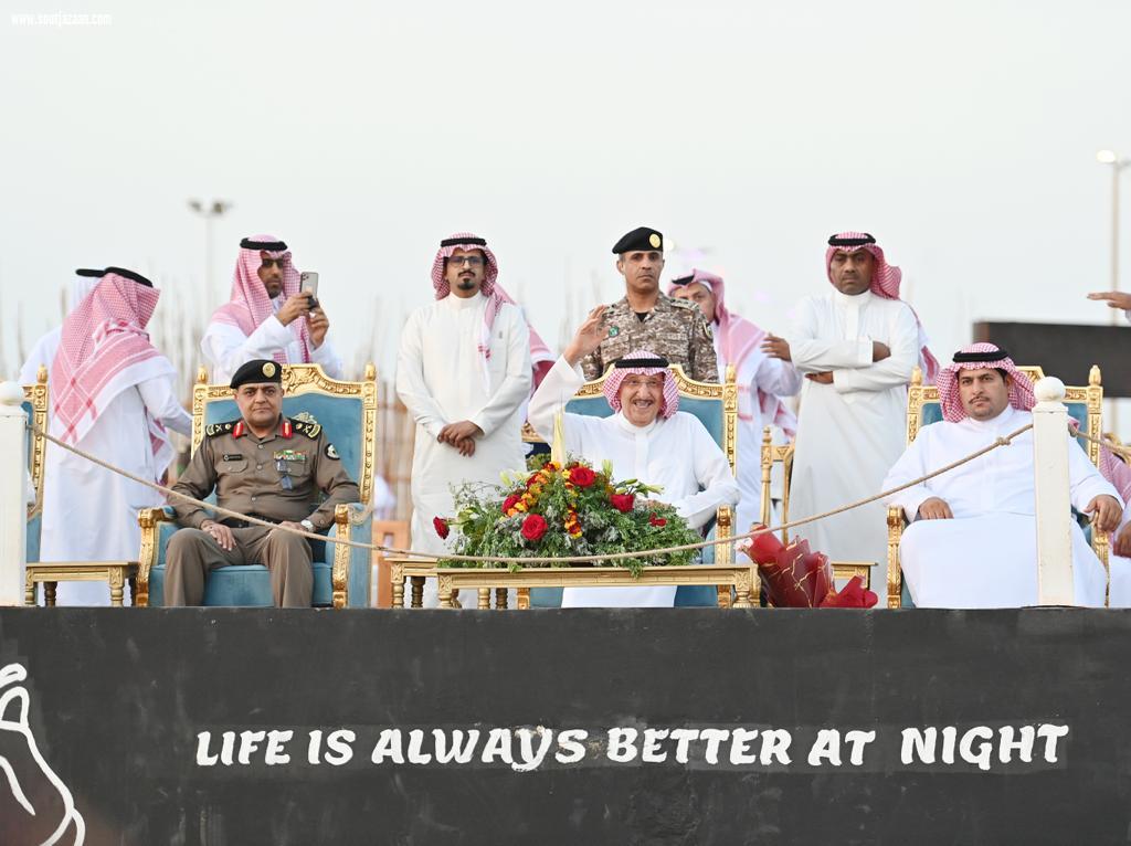 سموُّ أميرِ منطقة جازان يتفقَّد الشاطئ السياحي بمركز الشقيق التابع لمحافظة الدرب