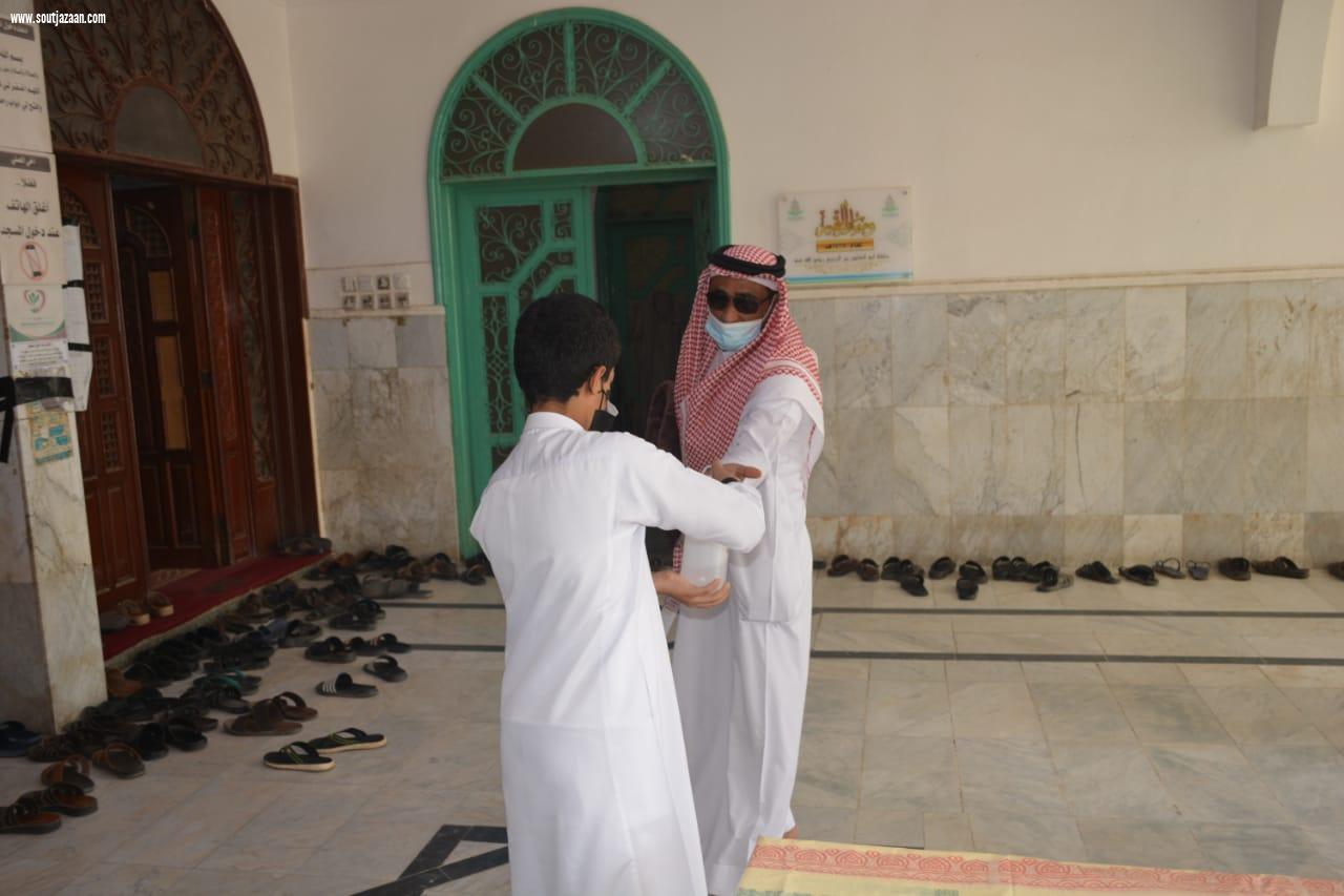 تنفيذ جولات ميدانية على مساجد وجوامع محافظة صامطة من قبل فريق التوعية الصحية في مستشفى صامطة العام
