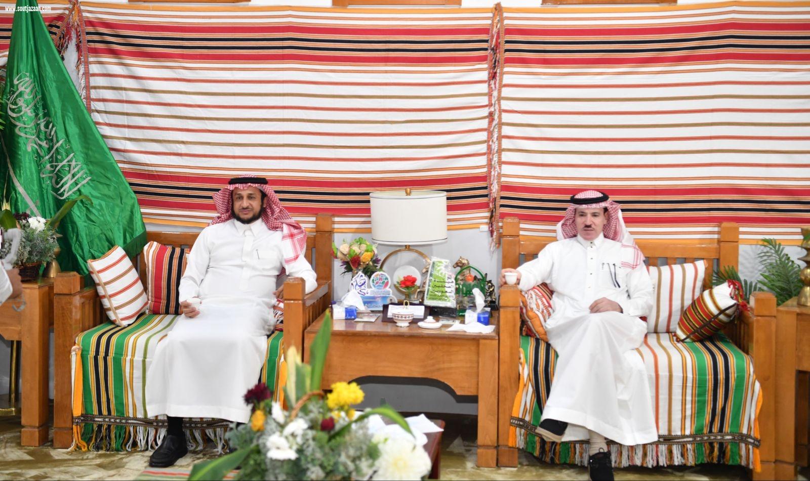 وفدُ أمناء مجالس المناطق يزورُ عددًا من المواقع الاستثمارية والصناعية والسياحية بجازان
