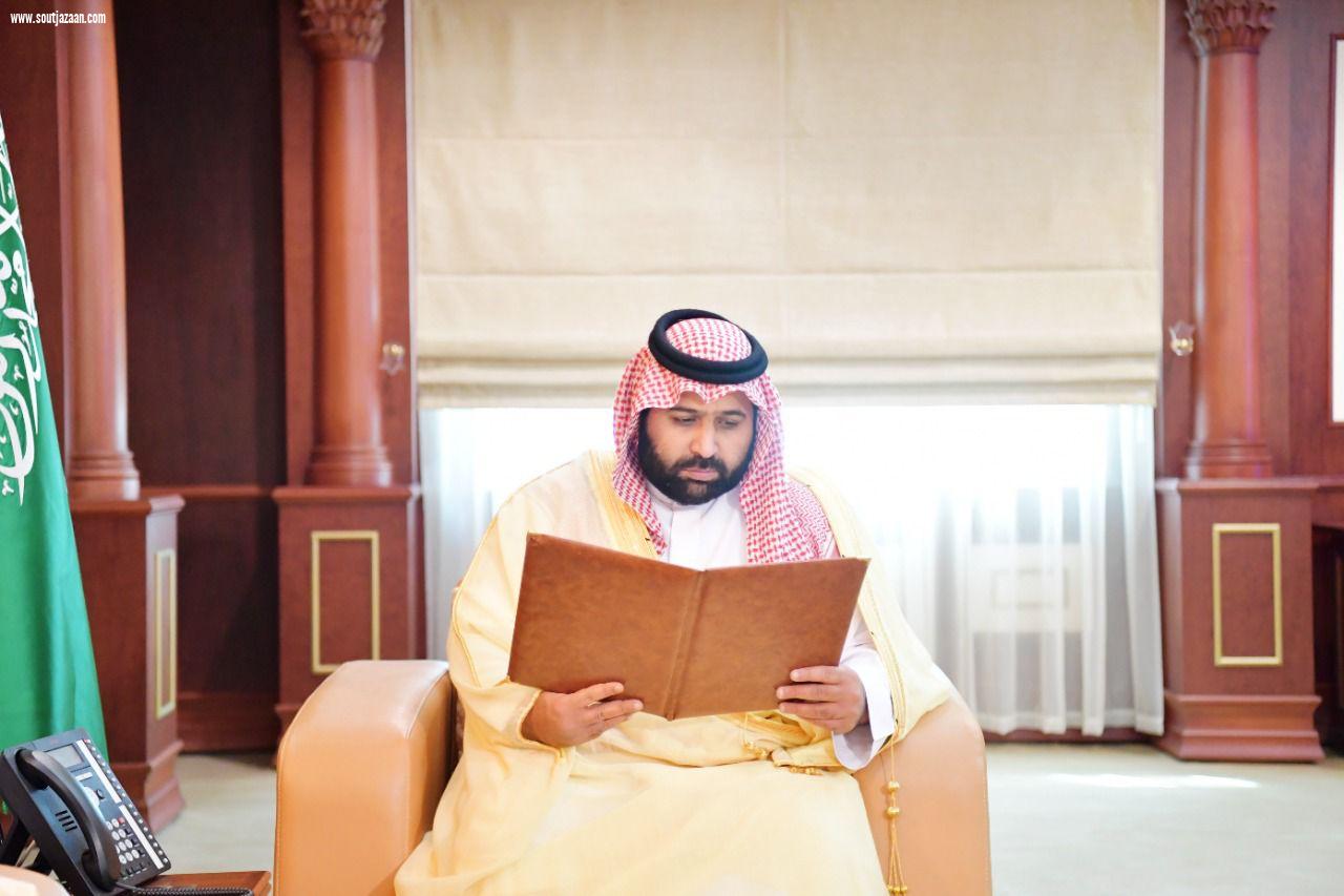 سمو نائب أمير جازان يستقبل مدير الخطوط السعودية بالمنطقة ويتسلم التقرير السنوي