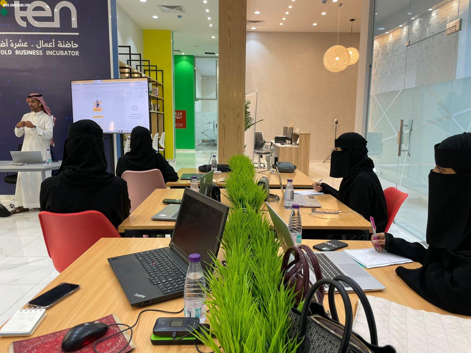 تعليم جازان ينمي مواهب وإبداعات طلابه وطالباته في معسكر  Boot Camp البرمجي 