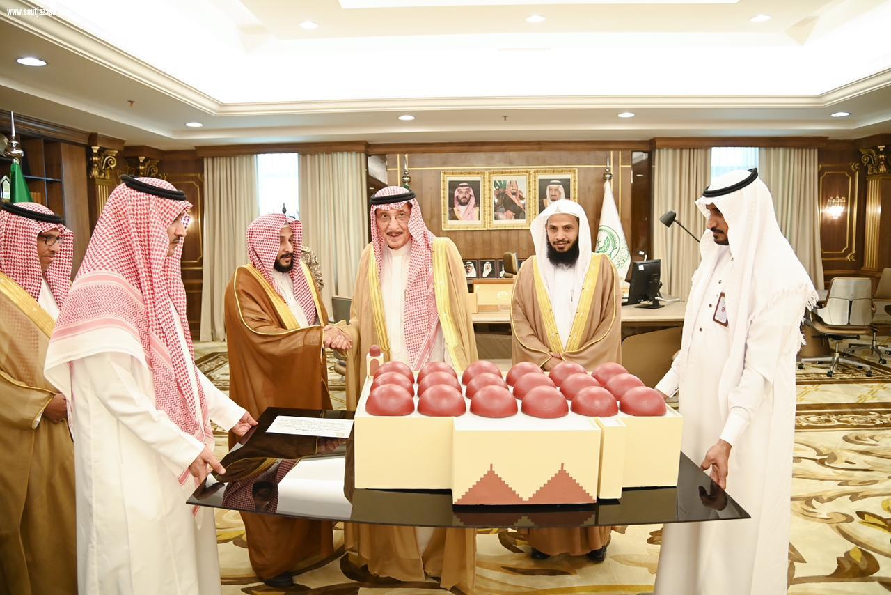 سمو أمير منطقة جازان يدشن البرنامج الدعوي انتماء