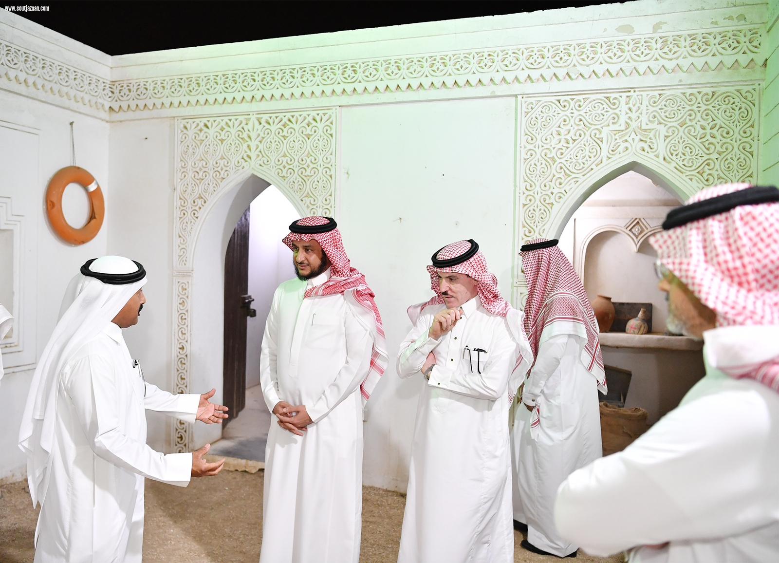 وفدُ أمناء مجالس المناطق يزورُ عددًا من المواقع الاستثمارية والصناعية والسياحية بجازان