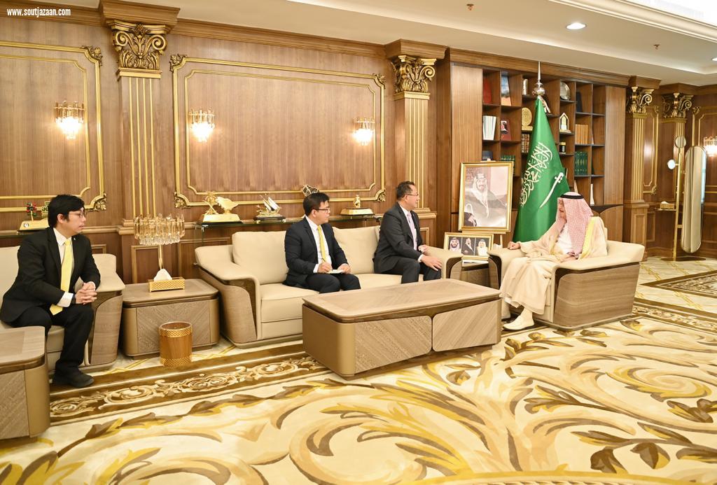سمو أمير منطقة جازان يستقبل سفير مملكة تايلاند لدى المملكة  