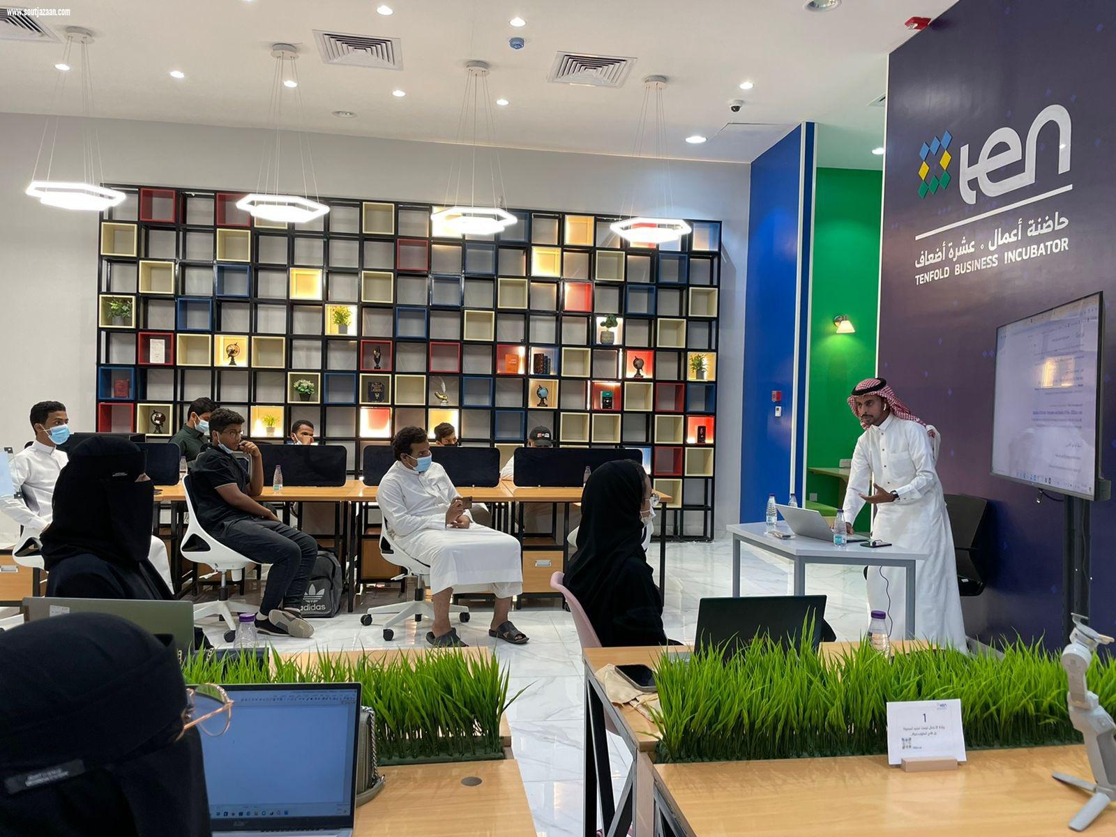 تعليم جازان ينمي مواهب وإبداعات طلابه وطالباته في معسكر  Boot Camp البرمجي 