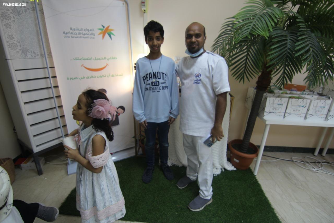 مركز التنمية الاجتماعية يشارك مع نادي ستار للمسرح والفنون الأدائية في اللقاء التعريفي والعرض المسرحي لمسرحية المعلامة