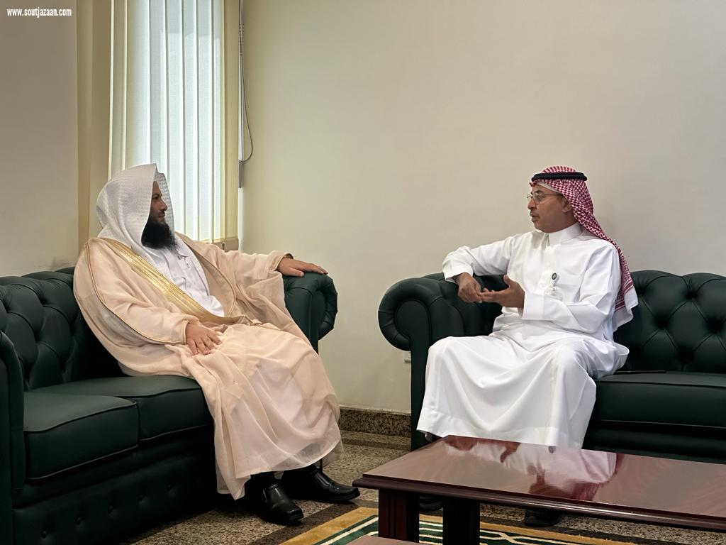 مدير عام فرع وزارة الموارد البشرية والتنمية الاجتماعية بمنطقة جازان يستقبل مدير عام فرع هيئة الأمر بالمعروف والنهي عن المنكر بالمنطقة