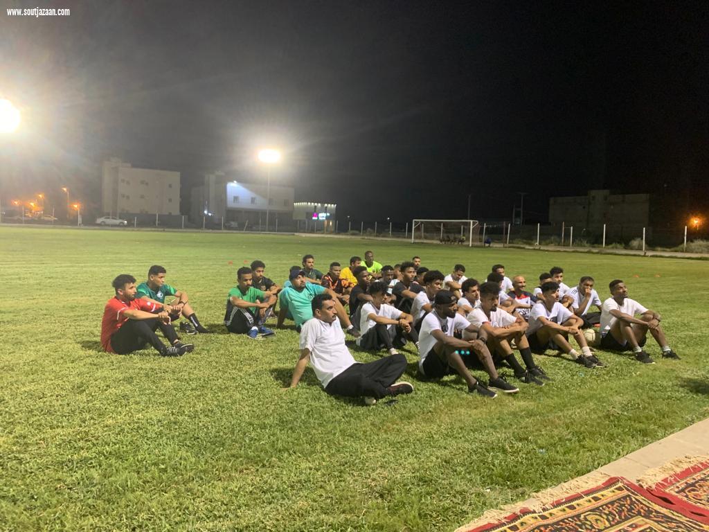 لجنة الحكام الرئيسية برابطة الهواة بجازان تقيم ورشة عمل لحكام القطاع الجنوبي