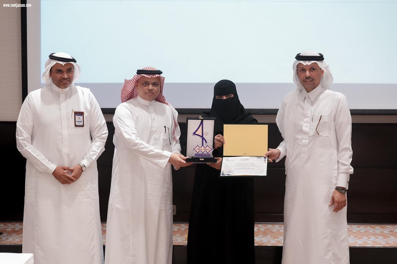 أبو هادي يرأس لقاء رؤساء اللجان القطاعية بغرفة جازان في الدورة العاشرة