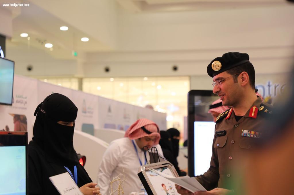 تعليم جازان يشارك في حملة السلامة المرورية سلامتكم في التزامكم والمعرض المصاحب