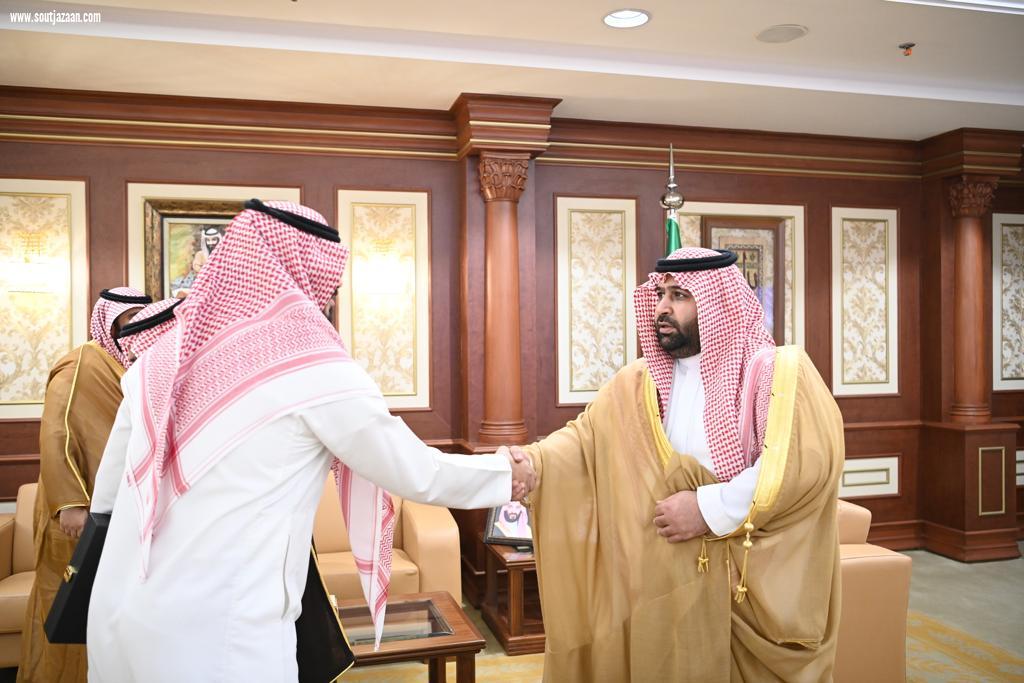 سمو أمير منطقة جازان بالنيابة يستقبل رئيس وأعضاء اللجنة التنسيقية لهيئة المهندسين بالمنطقة
