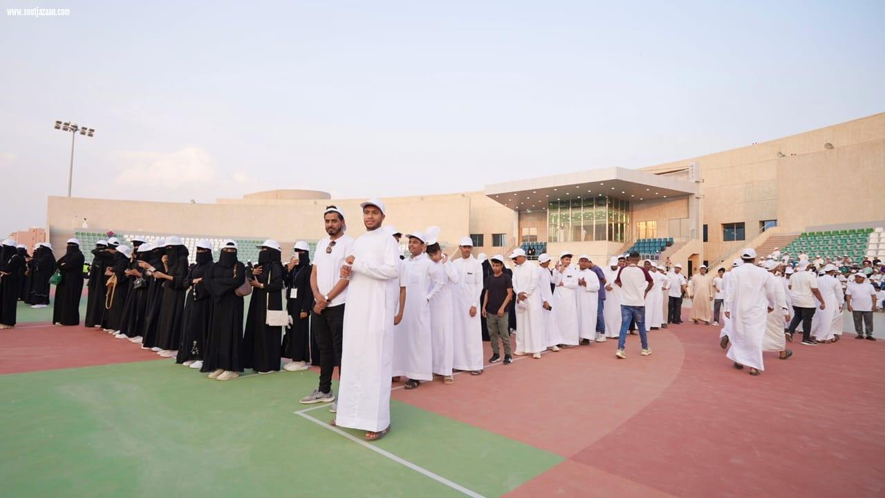 3076 متطوعاً يشاركون في مبادرة رسم شعار بلدي في منطقة جازان