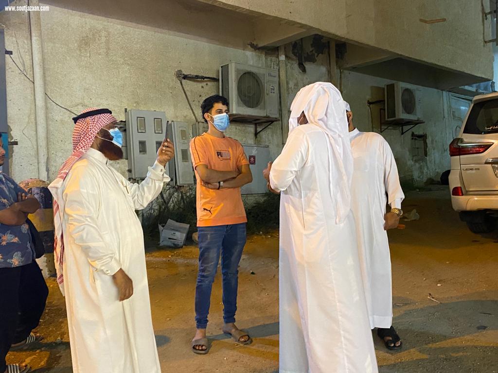 محافظ بيش يطمئن على صحة رئيس المجلس البلدي بالمحافظة