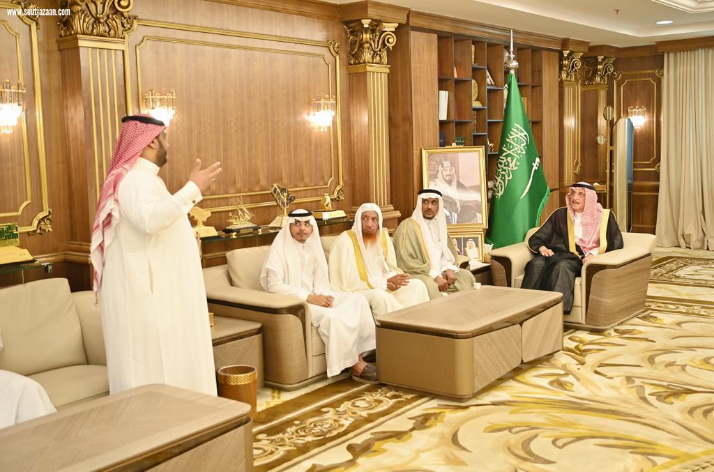 سمو أمير منطقة جازان يدشّن حملة  أنا واعي 