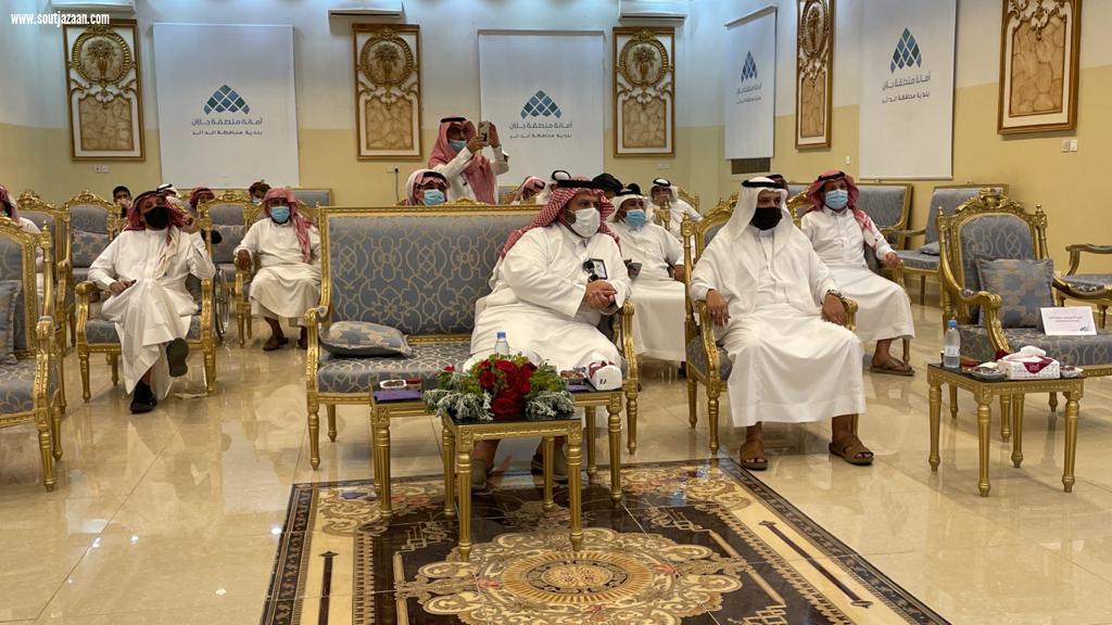 محافظ الداير يدشن مبادرة أوديتنا كبيوتنا بمشاركة مجتمعية واسعة