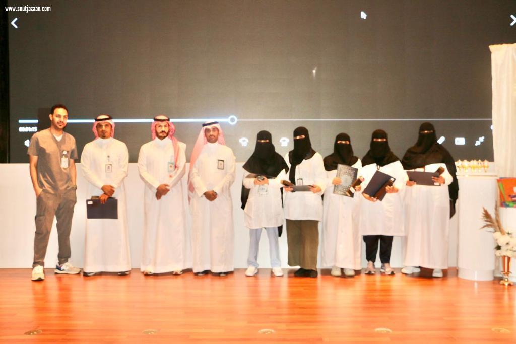 مستشفى إرادة للصحة النفسية بجازان  يحتفل باليوم العالمي للتمريض ويكرم المتميزين