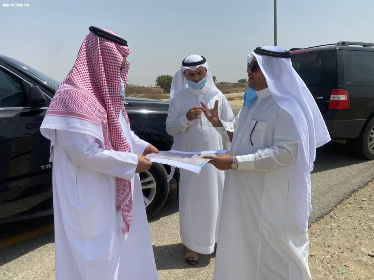 محافظ الدرب يقوم بجولة تفقدية على المشاريع البلدية ويوجه بمضاعفة الجهود وسرعة الإنجاز