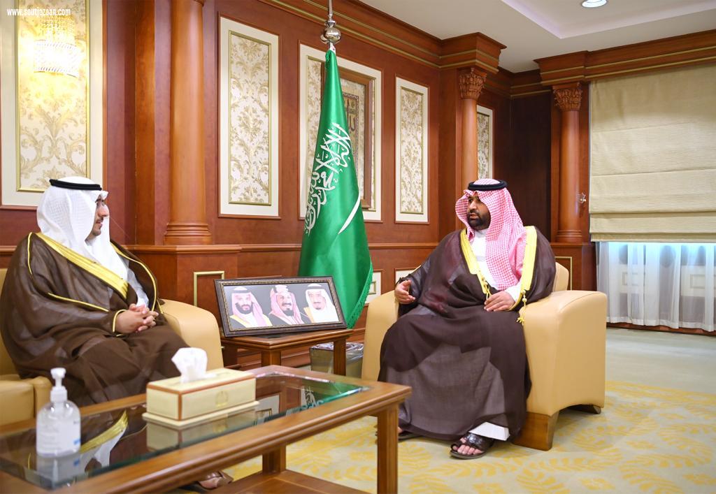 سمو نائب أمير منطقة جازان يتسلّم التقرير الختامي للمهرجانات الزراعية بالمنطقة