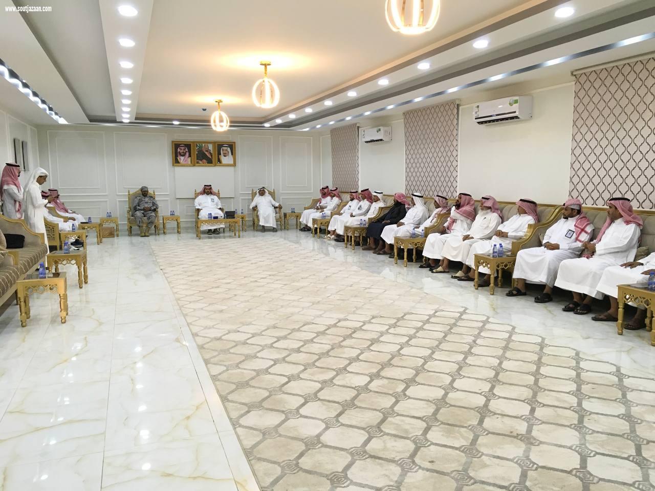 محافظ الداير يفعل مبادرة الإفتاء والفئة الغالية