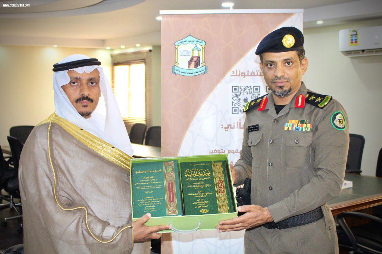 مساعد مدير مرور منطقة جازان يفعل مبادرة يستفتونك