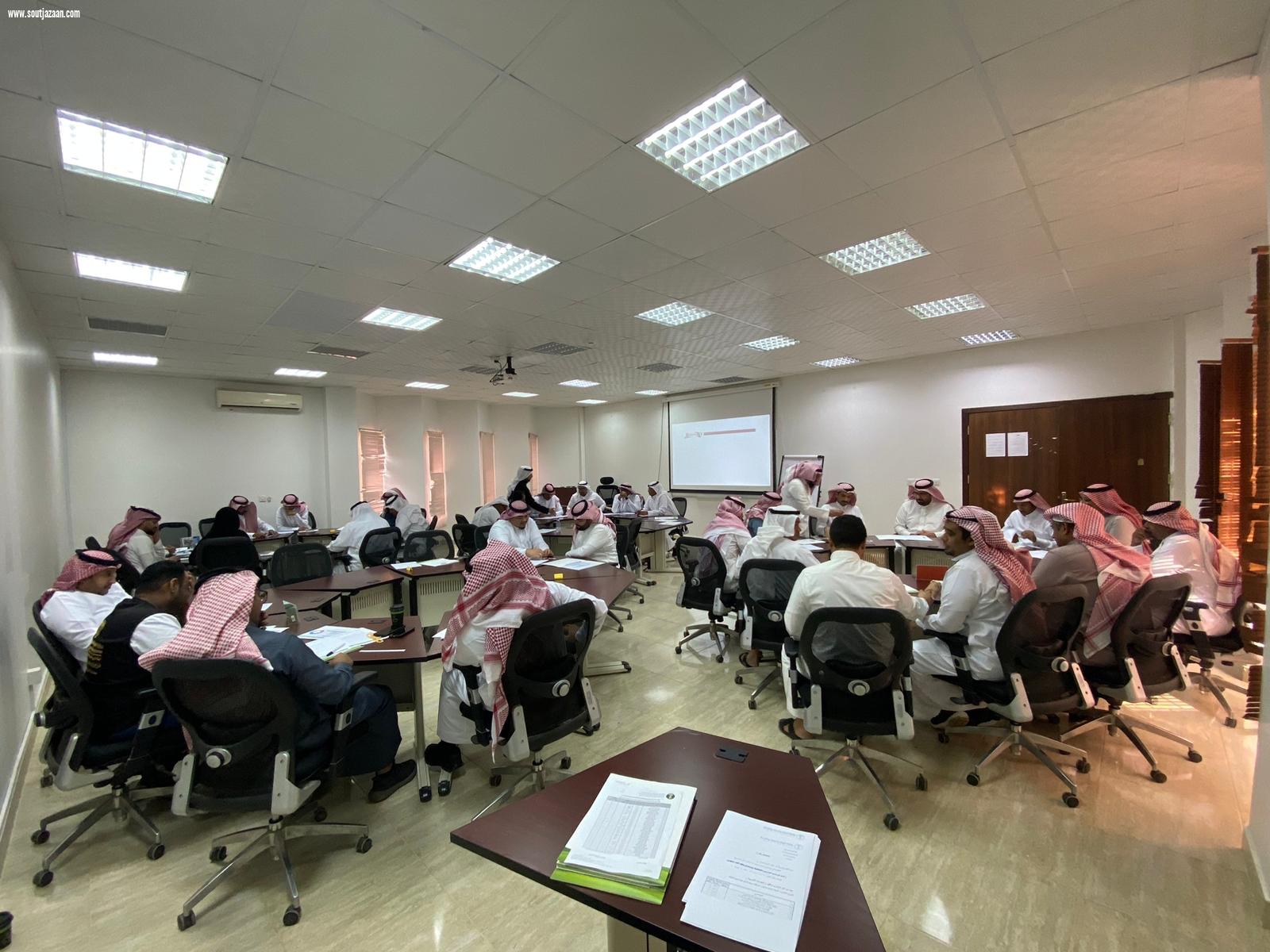 مركز التدريب الزراعي بجازان يقيم برنامجاً تدريبياً بعنوان التخطيط بإستخدام بطاقه الأداء المتوازن
