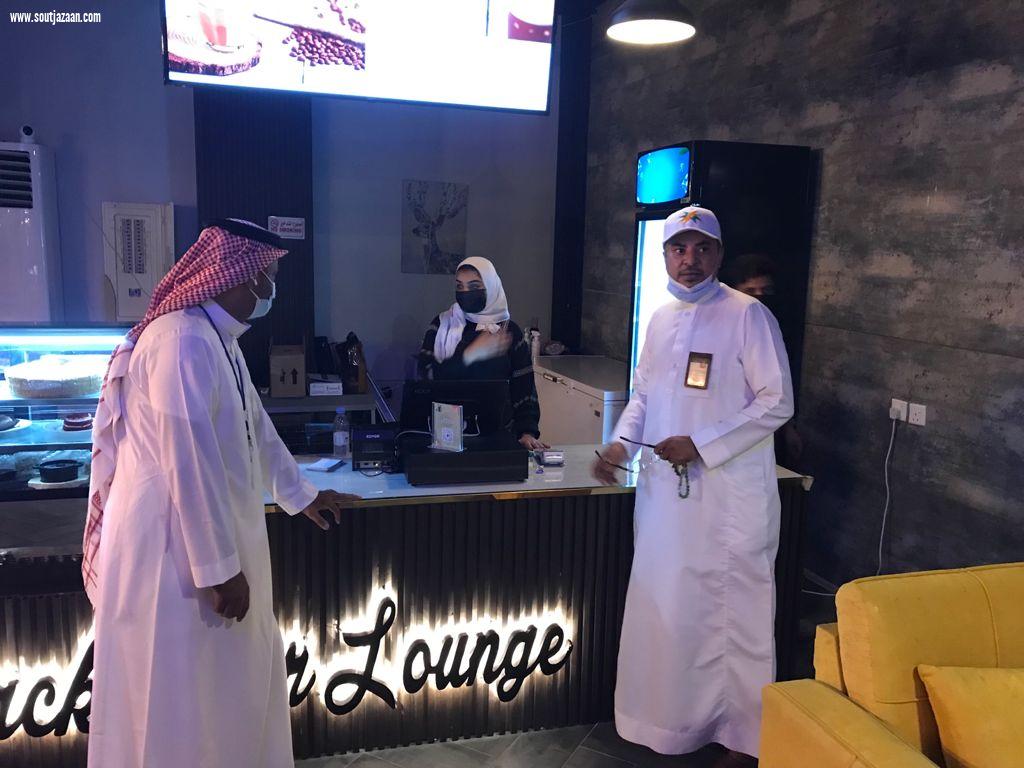 الموارد البشرية بجازان تنفذ جولات ميدانية للتأكد من تطبيق قرارات التوطين