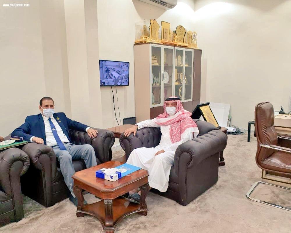 محافظ صامطة يشيد بدور مفوضية رواد الكشافة السعودية في المحافظة