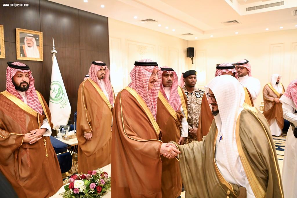 سمو أمير منطقة جازان يستقبل المهنئين بعيد الفطر