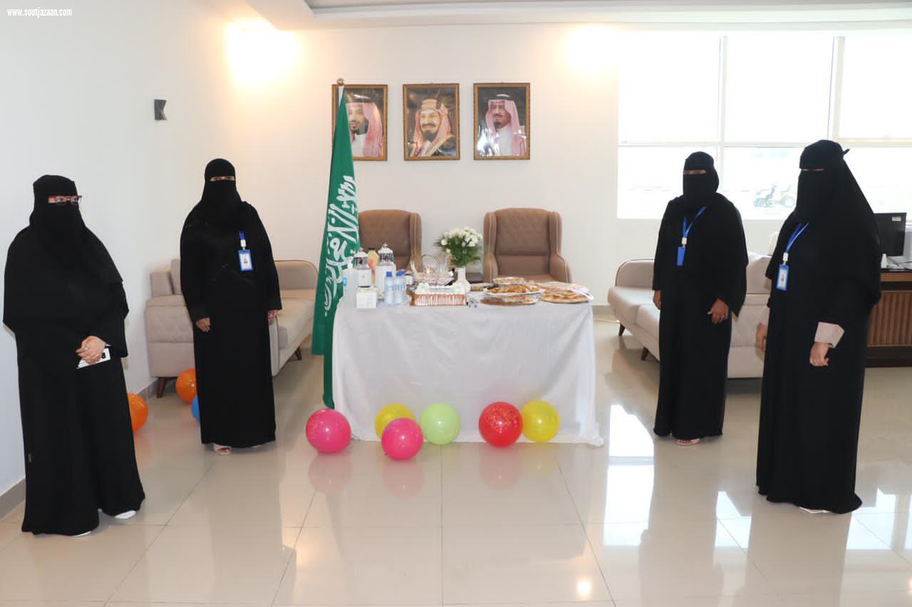 القسم النسائي ببلدية صامطة تقيم حفل معايدة