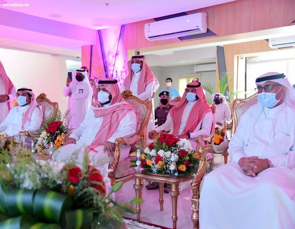 سمو نائب أمير جازان يدشن مركز الطب الاتصالي بالمنطقة