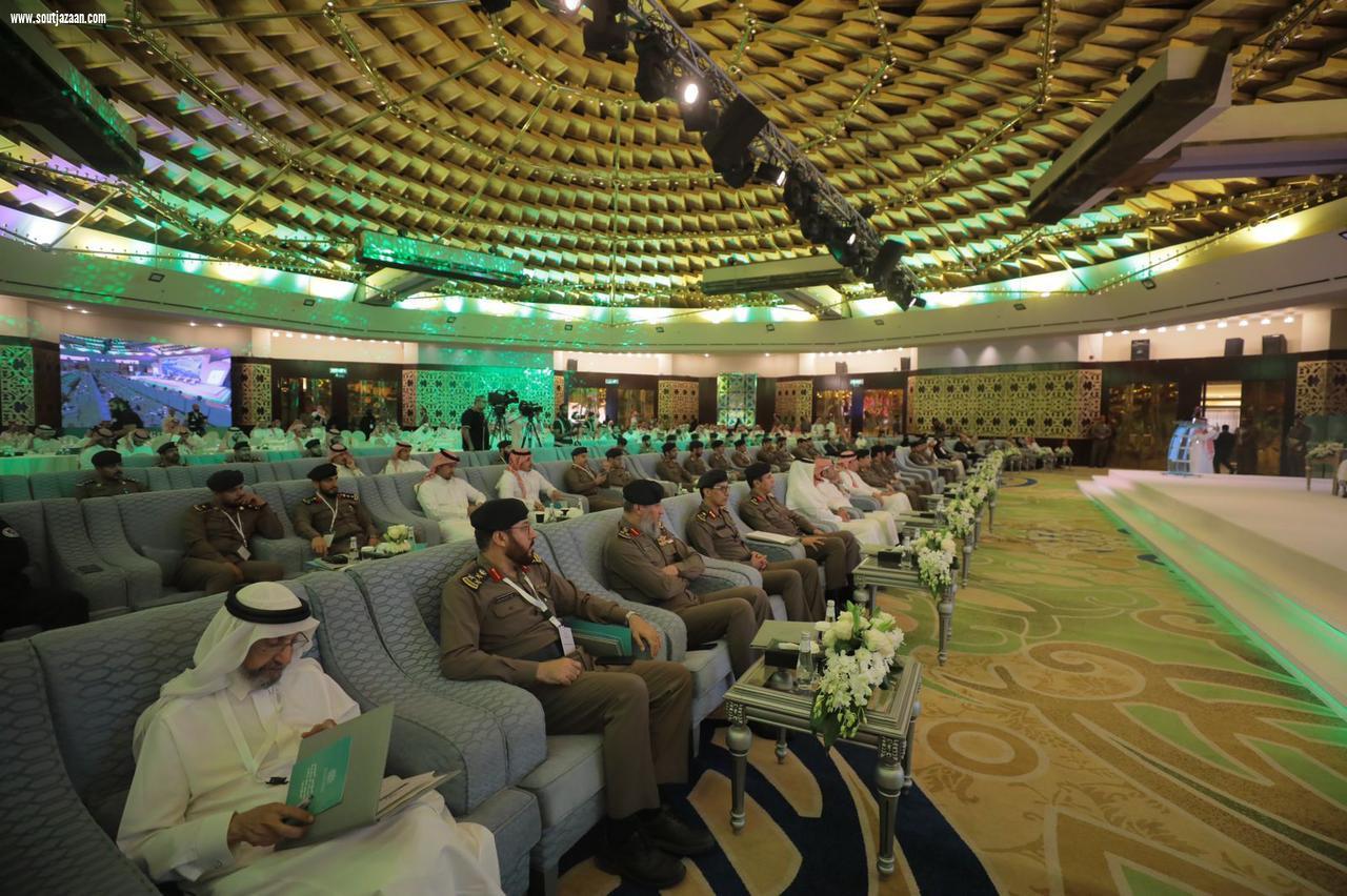 الدفاع المدني يقيم ورش عمل وجلسات حوارية في المؤتمر العلمي للممارسات الذكية في التعامل مع حالات الطوارئ