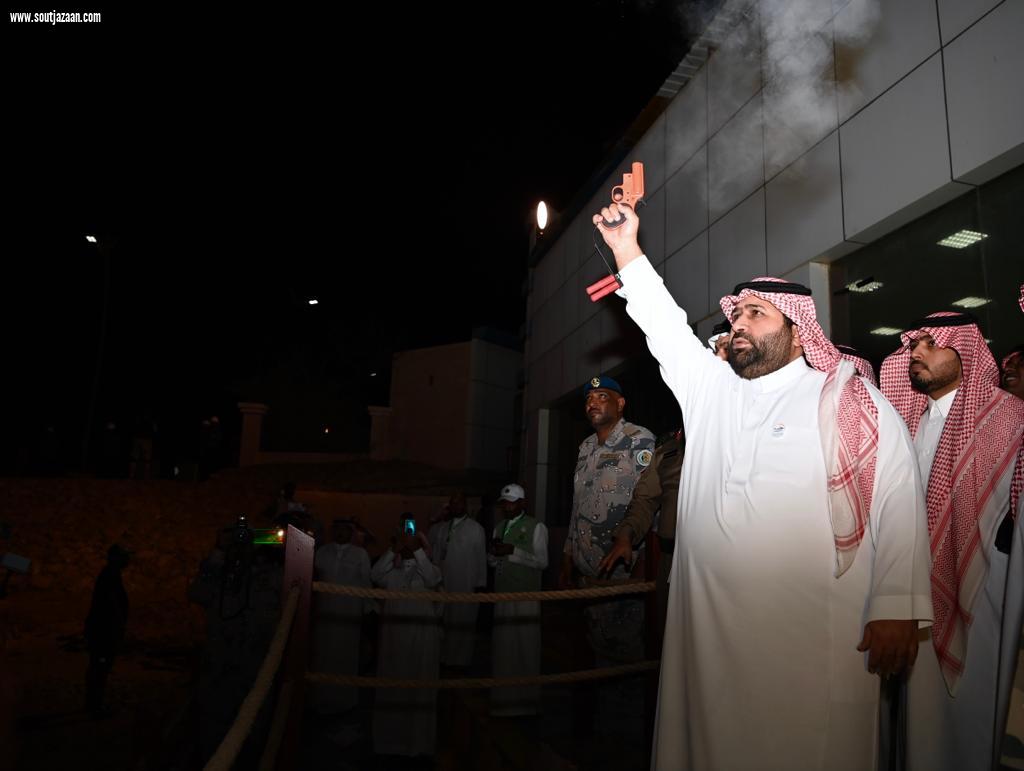 سموُّ الأميرِ محمد بن عبدالعزيز يشاركُ أهاليَ فرسان صيدَ سمك الحريد ويدشِّنُ عددًا من المشروعات بالمحافظة
