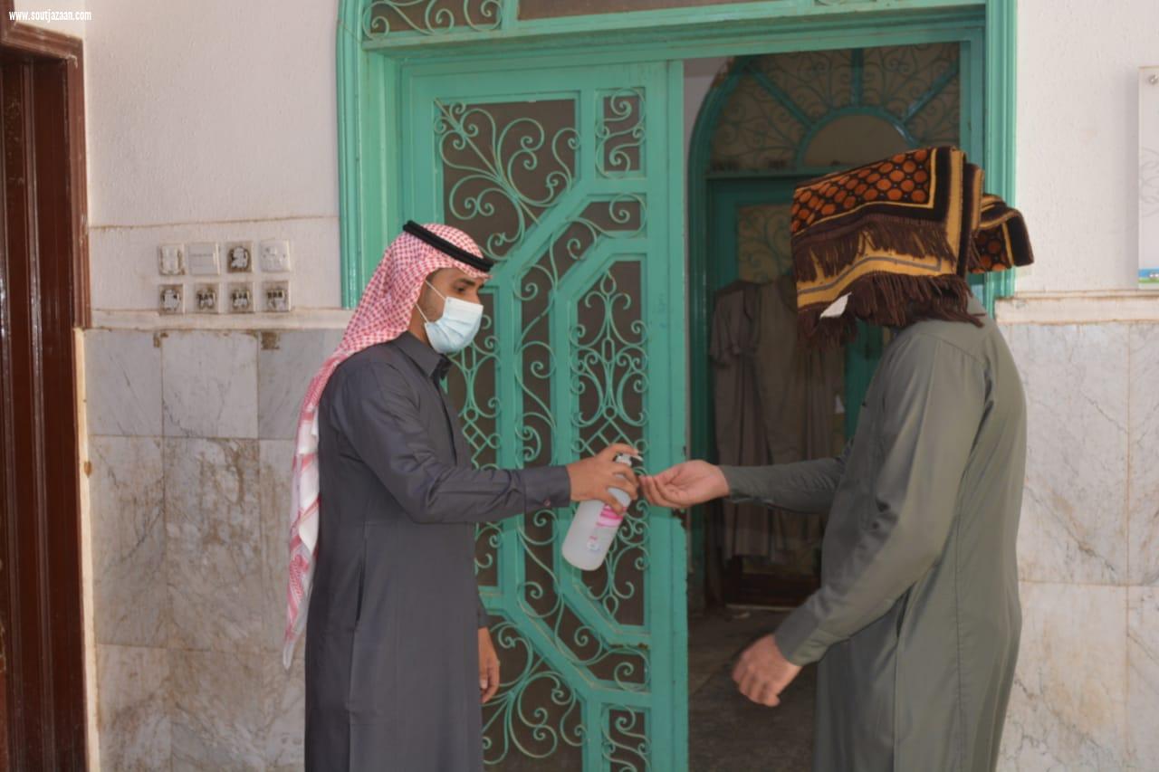 جولات ميدانية ينفذها مستشفى صامطة العام على عدد من المساجد