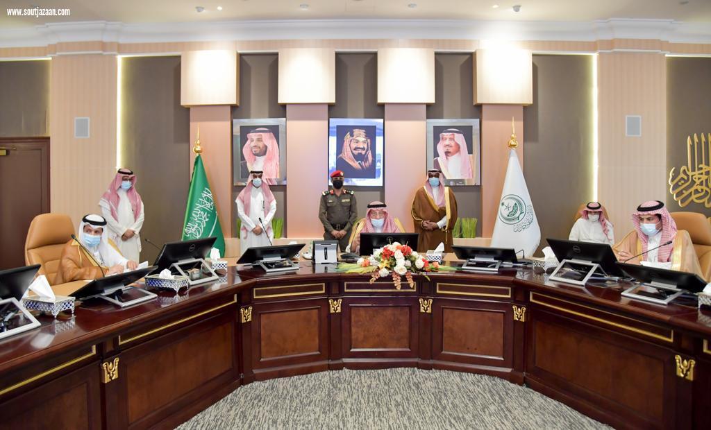 سمو الأمير محمد بن ناصر يرأس الاجتماع الثاني لأعضاء شرف مركز جمعية الأطفال ذوي الاعاقة بجازان ..