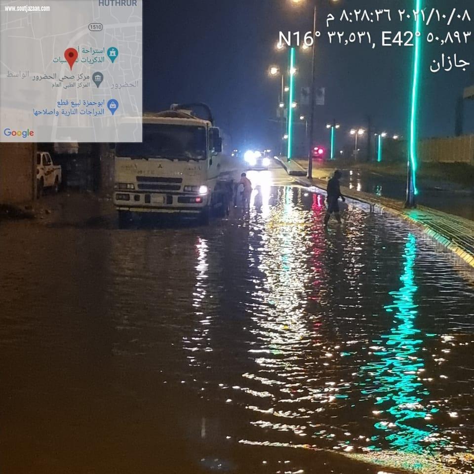 وجّه بأهمية اتخاذ كافة الإجراءات والتدابير المتبعة ومضاعفة الجهود | محافظ صامطة يتابع مع الجهات المعنية مواجهة تداعيات الحالة المطرية بالمحافظة