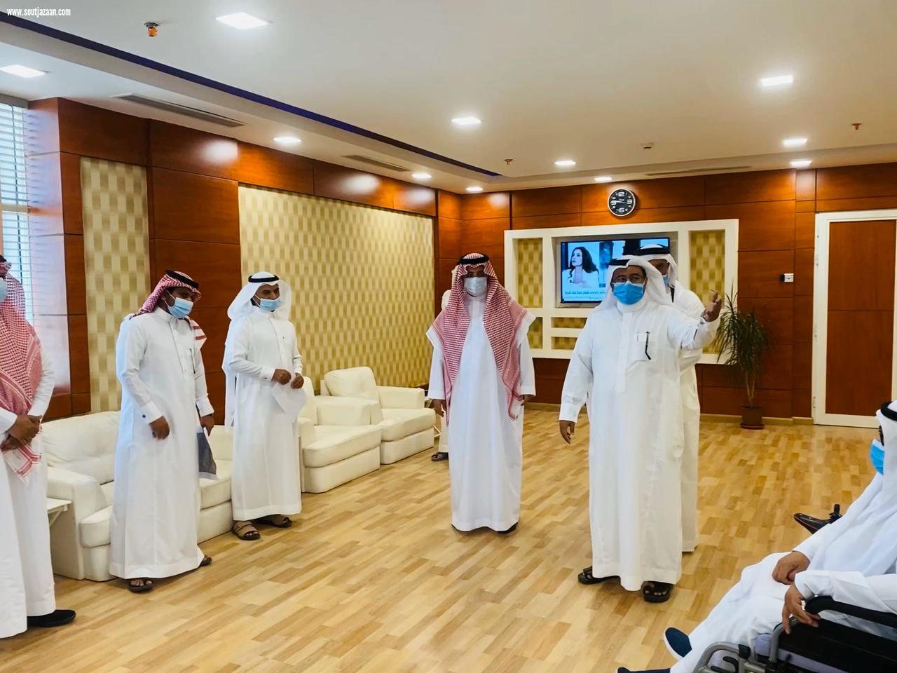 محافظ الدرب يقوم بجولة تفقدية على المشاريع البلدية ويوجه بمضاعفة الجهود وسرعة الإنجاز