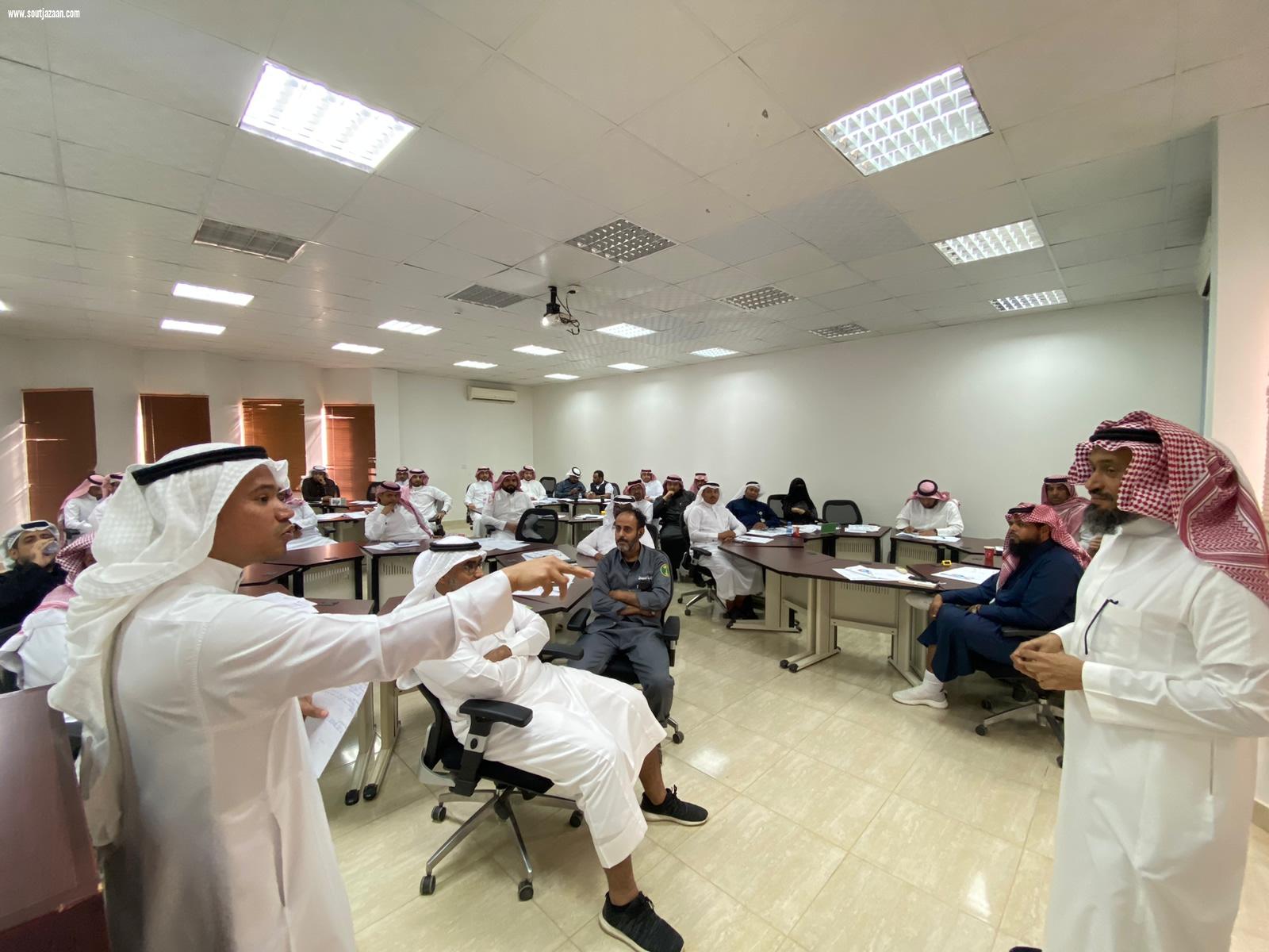 مركز التدريب الزراعي بجازان يقيم برنامجاً تدريبياً بعنوان التخطيط بإستخدام بطاقه الأداء المتوازن