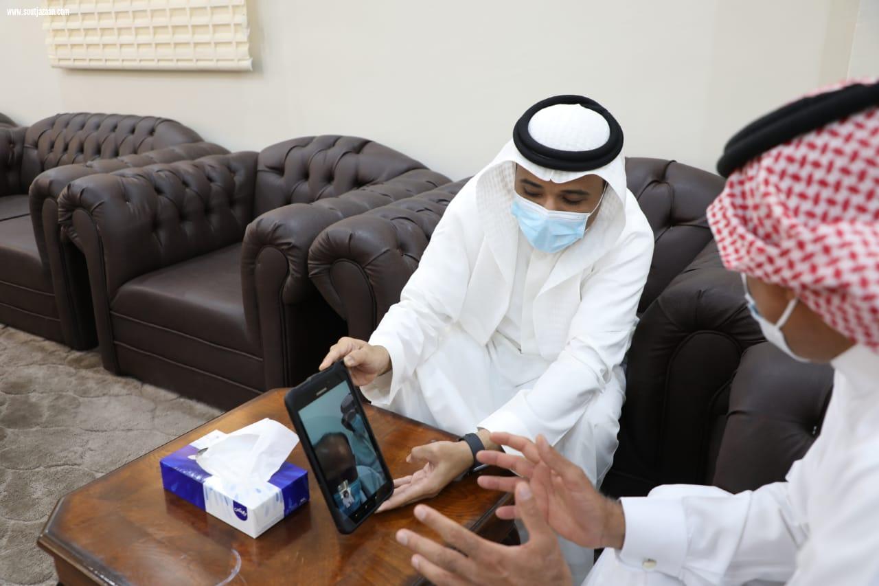 أشاد بدعم القيادة الرشيدة في تطوير الخدمات الصحية محافظ صامطة يدشن العيادات الافتراضية بالمستشفى العام