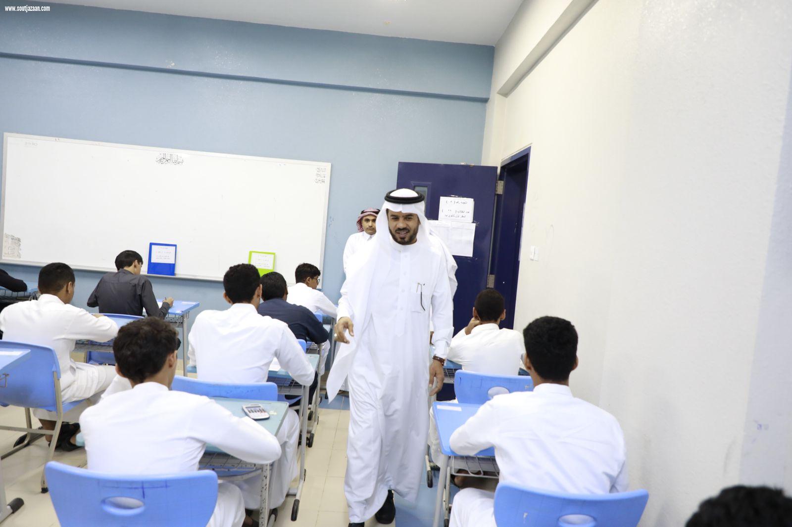 أكثر من 190 ألف طالب وطالبة، يؤدون اختبارات الفصل الدراسي الأول للعام 1444هـ في مدارس تعليم جازان