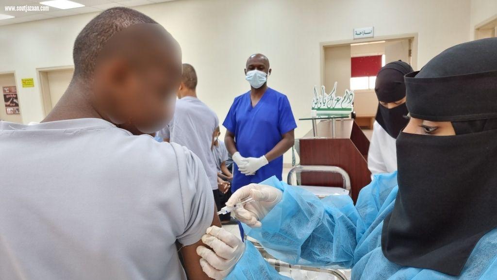 بالتعاون مع صحة جازان دار الملاحظه ينظم حملة تطعيم ضد الإنفلونزا الموسمية