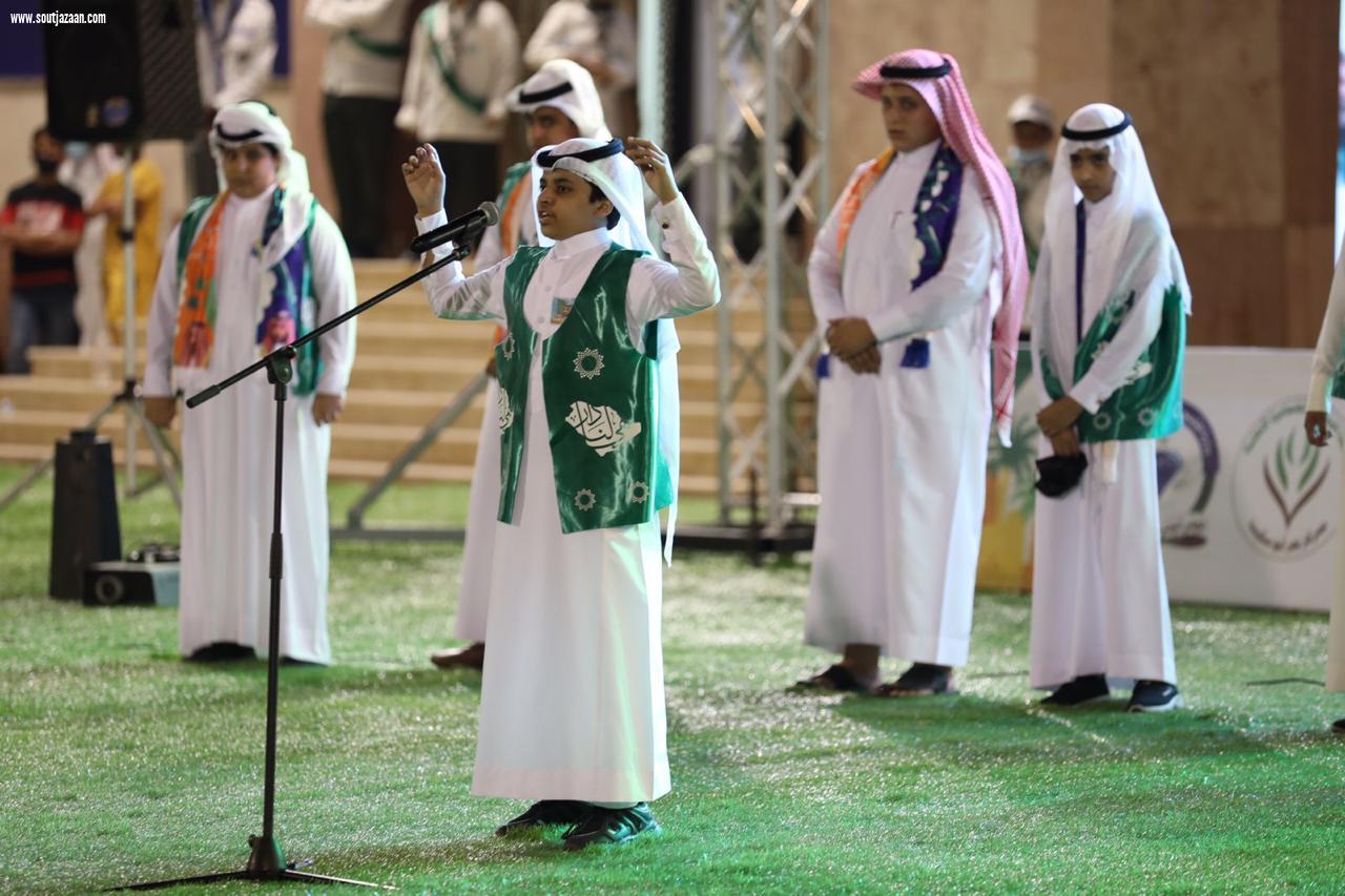 أهالي مركز بحر أبو سكينه يحتفلون باليوم الوطني الـ91
