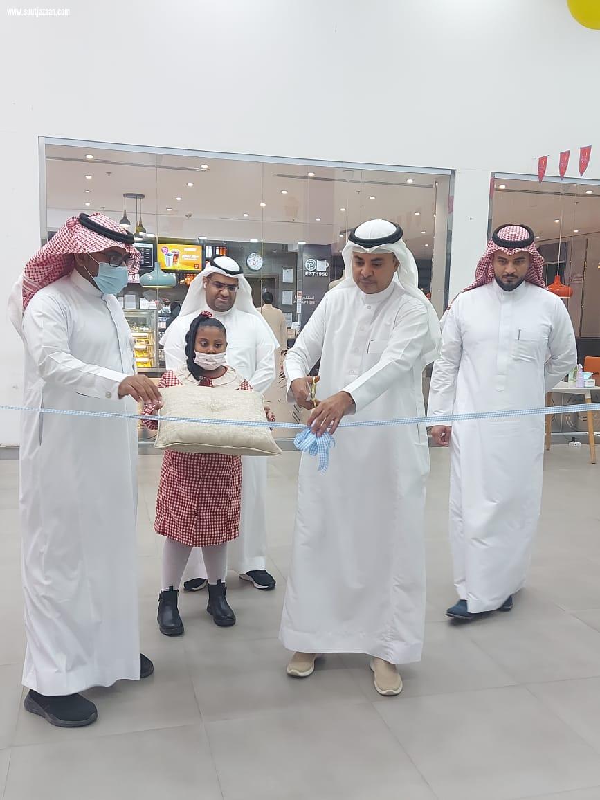 مديرعام فرع الموارد البشرية والتنمية الاجتماعية بجازان يدشن فعالية اليوم العالمي للتوحد تحت عنوان انا توحدي تقبل طبيعتي