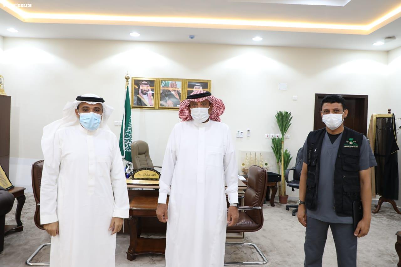 أشاد بدعم القيادة الرشيدة في تطوير الخدمات الصحية محافظ صامطة يدشن العيادات الافتراضية بالمستشفى العام