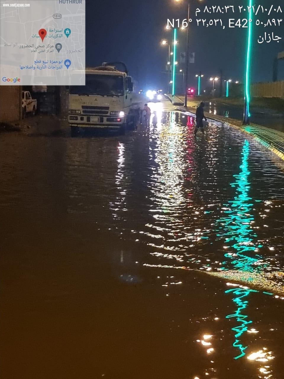 وجّه بأهمية اتخاذ كافة الإجراءات والتدابير المتبعة ومضاعفة الجهود | محافظ صامطة يتابع مع الجهات المعنية مواجهة تداعيات الحالة المطرية بالمحافظة