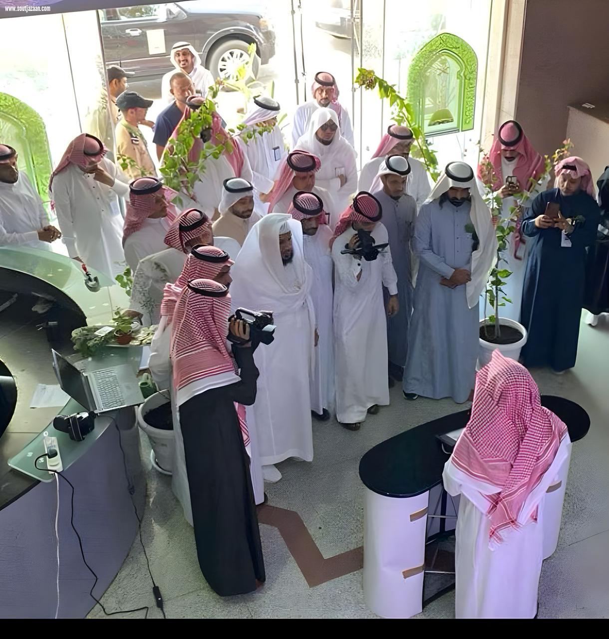 تستهدف أكثر من ٢٠٠ جامعاً في المنطقة وغرس ٦٠٠٠ شتلة | الشؤون الإسلامية في جازان تواصل تفعيل مبادرة السعودية الخضراء