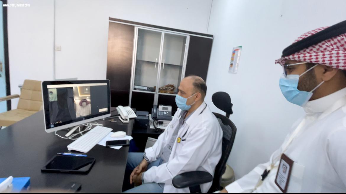 أشاد بدعم القيادة الرشيدة في تطوير الخدمات الصحية محافظ صامطة يدشن العيادات الافتراضية بالمستشفى العام