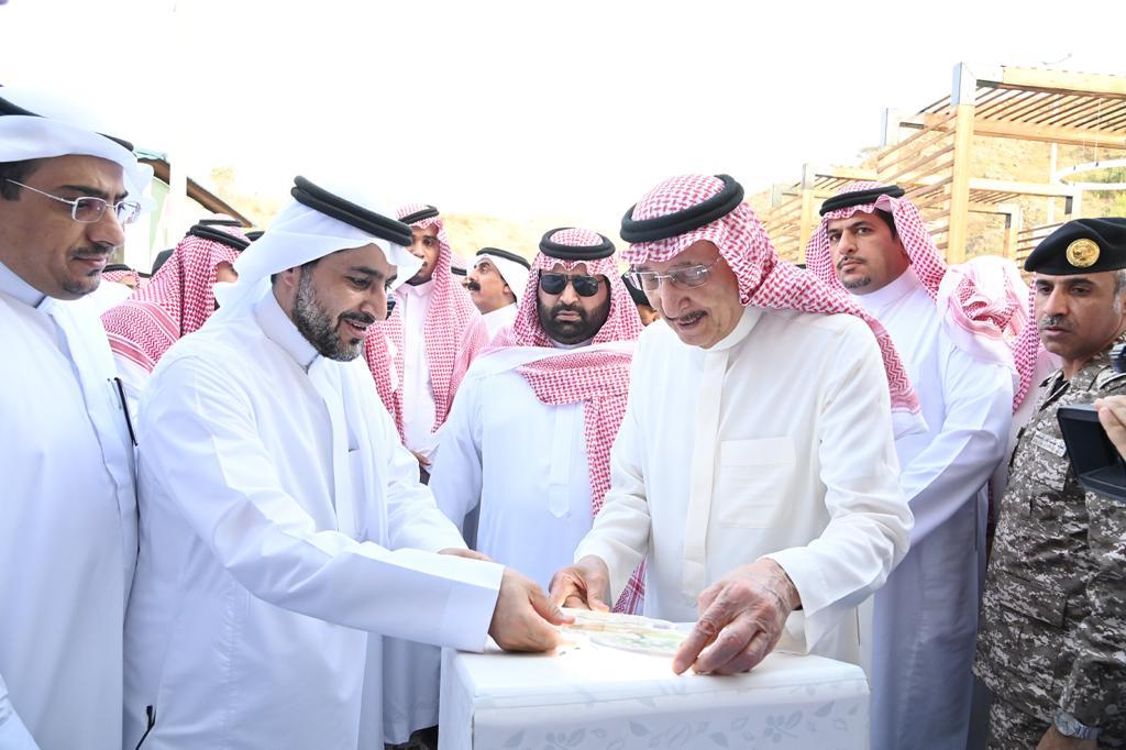 سموُّ أميرِ جازان يفتتحُ مهرجانَ البُّن السعودي العاشر